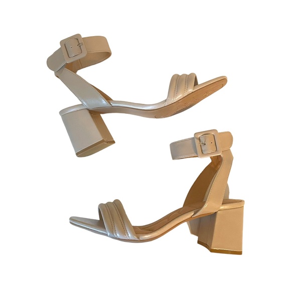 CL by Laundry Block Heel Buckle Ankle Faux‎ Leather Sandal NWOT Size 9 - Picture 2 of 8